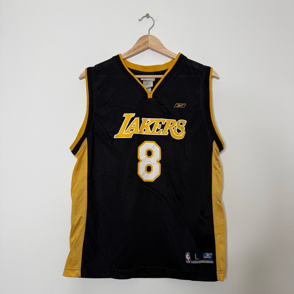 Vintage Reebok Kobe Bryant #8 Jersey size kids 14-16